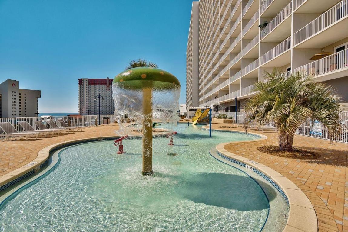 Snowbirds Are Welcome Laketown Wharf Resort Family Friendly Condos 2Nd And 3Rd Floor Just Steps To The Beach 5 Pools Lake View Panama City Beach Exterior photo