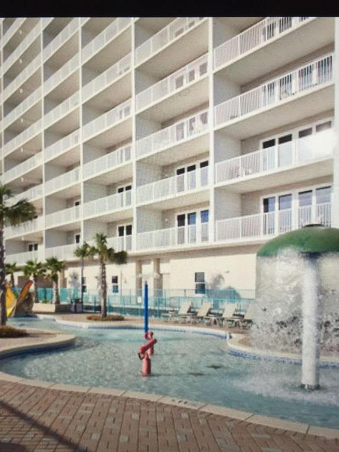 Snowbirds Are Welcome Laketown Wharf Resort Family Friendly Condos 2Nd And 3Rd Floor Just Steps To The Beach 5 Pools Lake View Panama City Beach Exterior photo