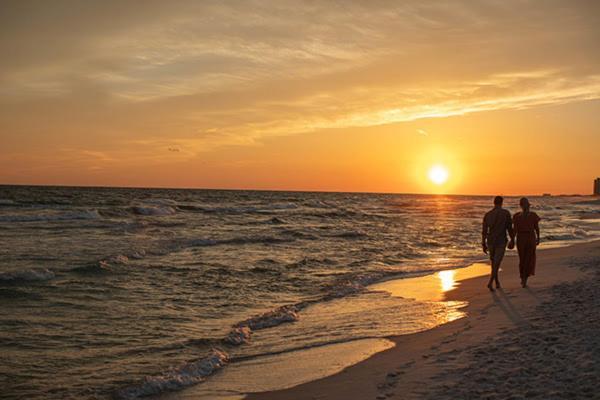 Snowbirds Are Welcome Laketown Wharf Resort Family Friendly Condos 2Nd And 3Rd Floor Just Steps To The Beach 5 Pools Lake View Panama City Beach Exterior photo